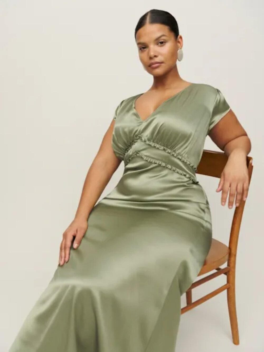 NWT Reformation Kaye Silk Dress in Artichoke Green Midi Ruching Size 14
